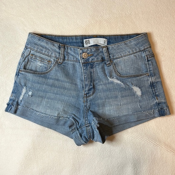 RSQ Shorts - Picture 1 of 5
